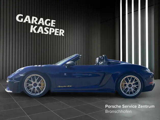 Porsche 718 Spyder RS