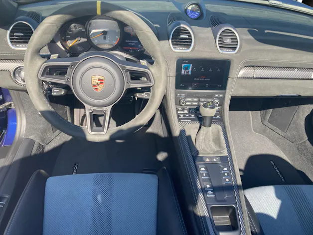 Porsche 718 Spyder RS
