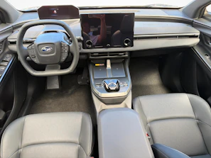 SUBARU E-OUTBACK 9