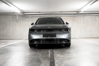 https://vehicle.imgix.net/4291561/0b8a91a4-6b4a-4633-aed2-de29e4203039.jpg