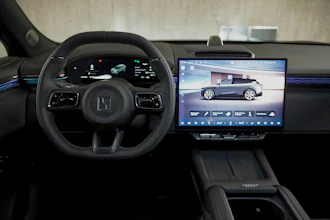 https://vehicle.imgix.net/4291561/3e03fcda-0338-4b46-9615-a925b4f7e666.jpg