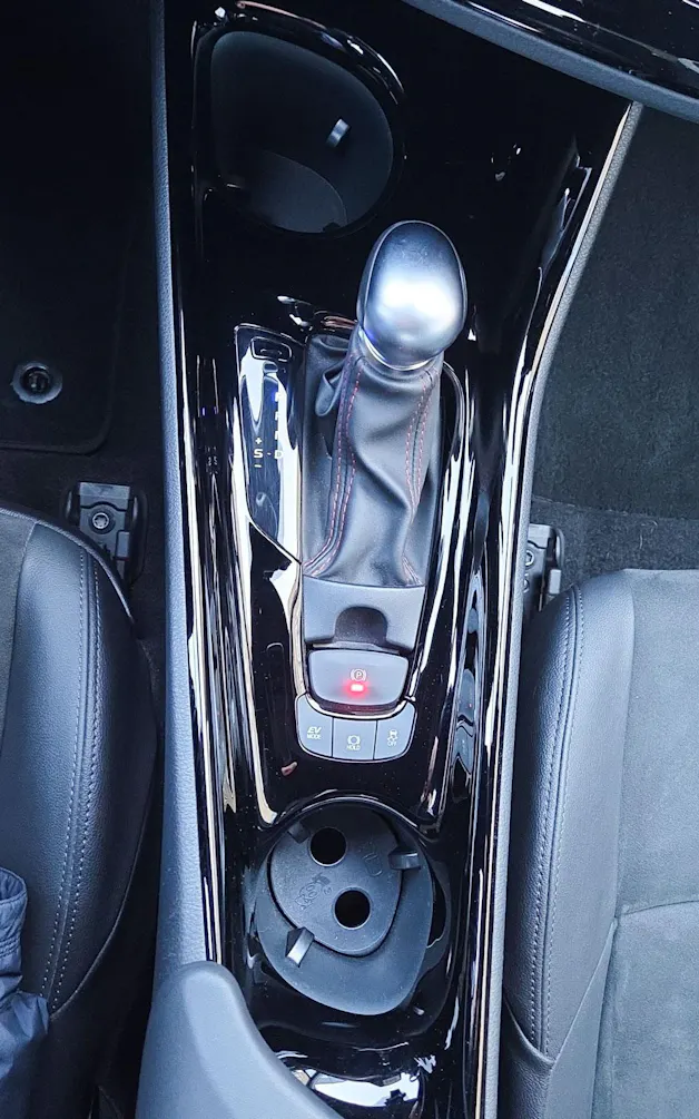 Toyota C-HR 2.0 VVTi HSD GR Sport