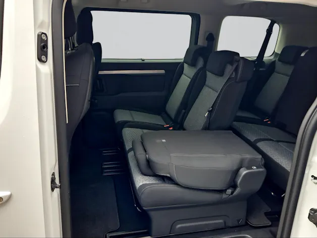 Toyota PROACE Verso L1 2.2 D Trend