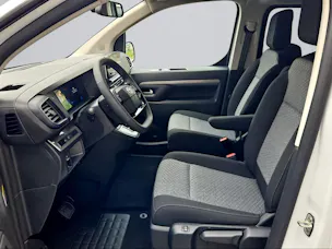 Toyota PROACE Verso L1 2.2 D Trend