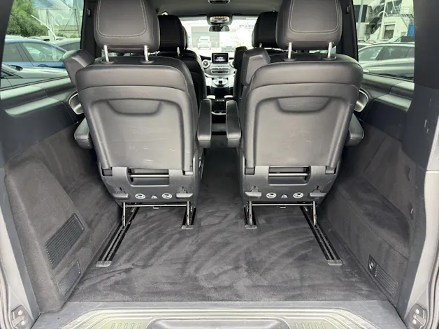 Mercedes-Benz V 250 d Avantgarde lang 4Matic 7G-Tronic (CH)