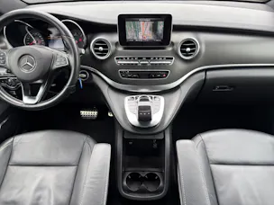 Mercedes-Benz V 250 d Avantgarde lang 4Matic 7G-Tronic (CH)