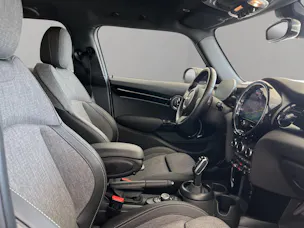 Mini Cooper Steptronic DKG (CH)