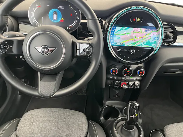 Mini Cooper Steptronic DKG (CH)
