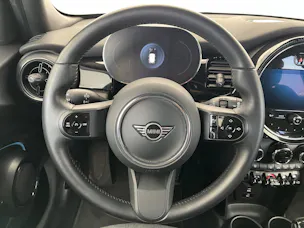 Mini Cooper Steptronic DKG (CH)