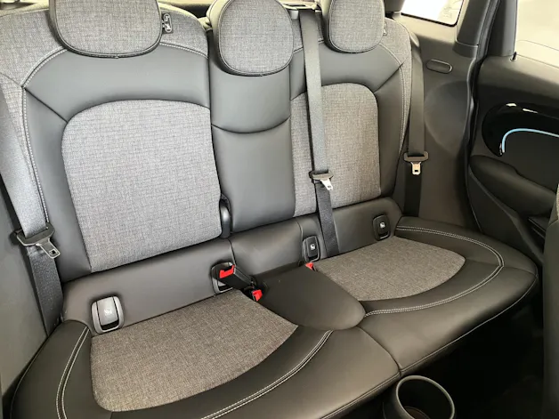 Mini Cooper Steptronic DKG (CH)