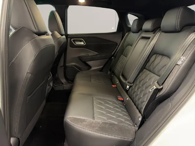 Nissan Qashqai 1.3 DIG-T Tekna+ 4x4