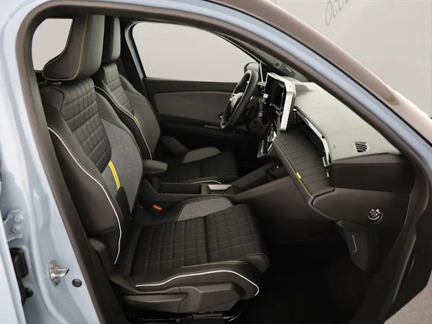 Renault R4 E-Tech Comfort Range iconic