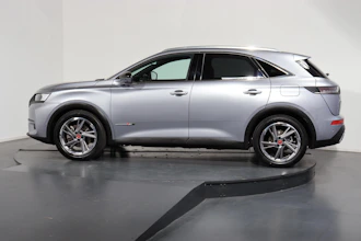 https://vehicle.imgix.net/4291737/95e5f367-158a-4910-8a6b-2e3f99b360fc.JPG