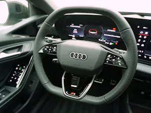 AUDI S6 e-tron Avant quattro