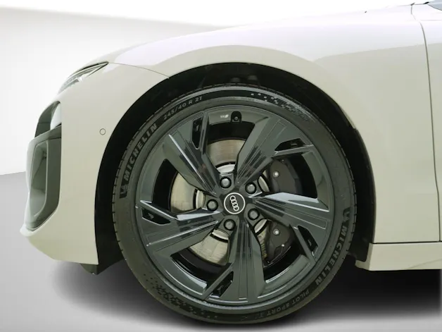 Audi S6 e-tron Avant quattro