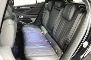 image du véhicule DS AUTOMOBILES 4 1.6 E-Tense Cross Rivoli