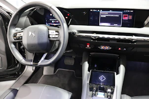 image du véhicule DS AUTOMOBILES 4 1.6 E-Tense Cross Rivoli