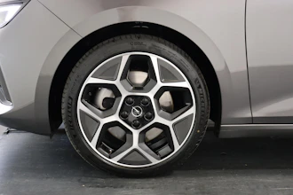 https://vehicle.imgix.net/4291806/75545e16-db7c-4a63-82b6-e0dc6900fbde.JPG