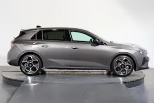 Opel Astra 1.6 T PHEV 180 Swiss Plus