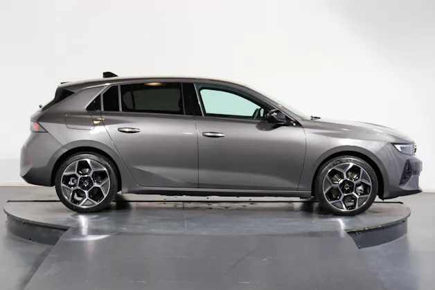 Opel Astra 1.6 T PHEV 180 Swiss Plus
