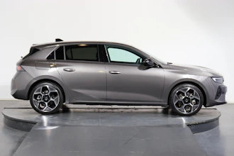 https://vehicle.imgix.net/4291806/991e4ad8-34cd-40f7-a4a8-cfcb84d6d53c.JPG