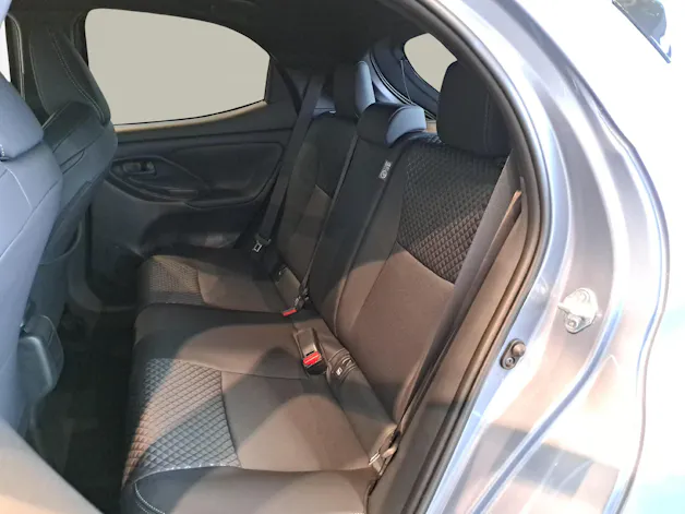 Toyota Yaris 1.5 VVT-i HSD Premium
