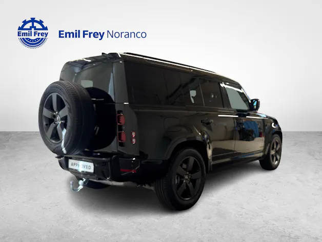 Land Rover Defender 110 3.0 D I6 300 X-Dynamic HSE