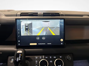 Fahrzeugbild LAND ROVER Defender 110 3.0 D I6 300 X-Dynamic HSE