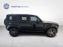 Land Rover Defender 110 3.0 D I6 300 X-Dynamic HSE