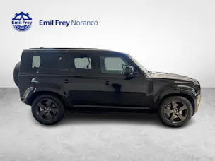 Land Rover Defender 110 3.0 D I6 300 X-Dynamic HSE