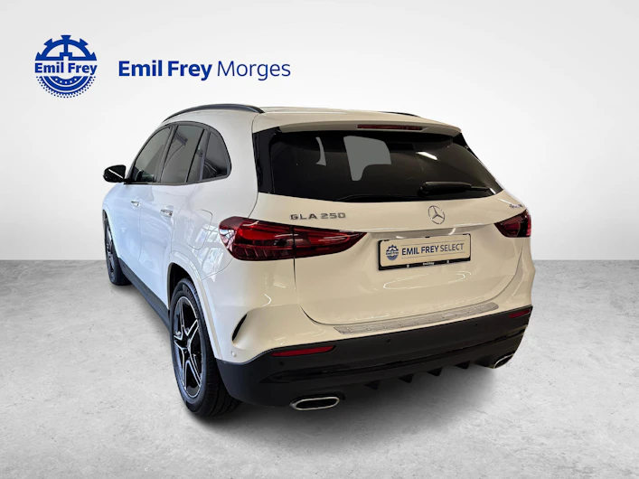 Fahrzeugbild MERCEDES-BENZ GLA 250
