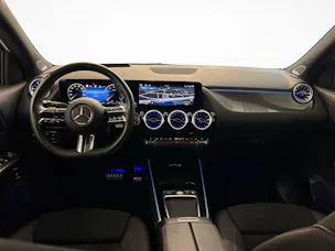 Mercedes-Benz GLA 250 AMG Line 4matic