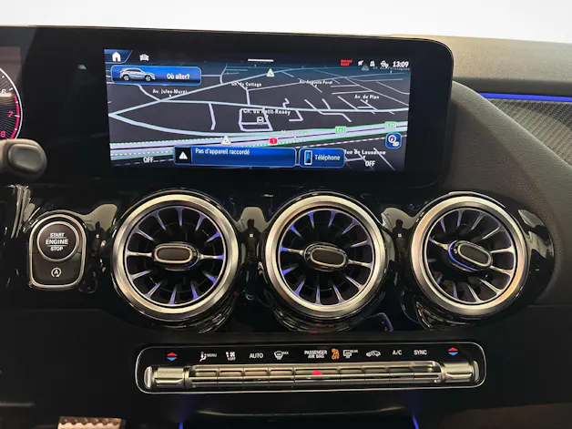 Mercedes-Benz GLA 250 AMG Line 4matic
