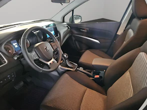https://vehicle.imgix.net/4291987/1ea7f671-a0de-44ef-b7e1-d0b15e90291f.jpg