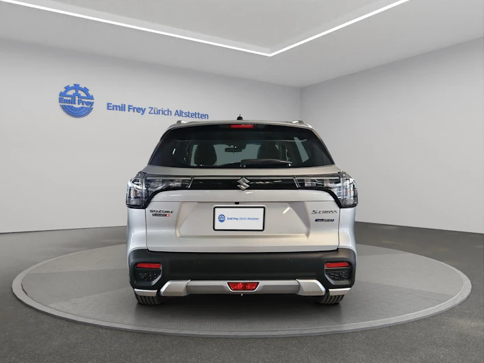 image du véhicule SUZUKI S-CROSS
