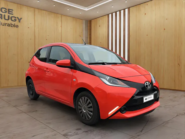 Toyota Aygo 1.2 VVT-i x-play