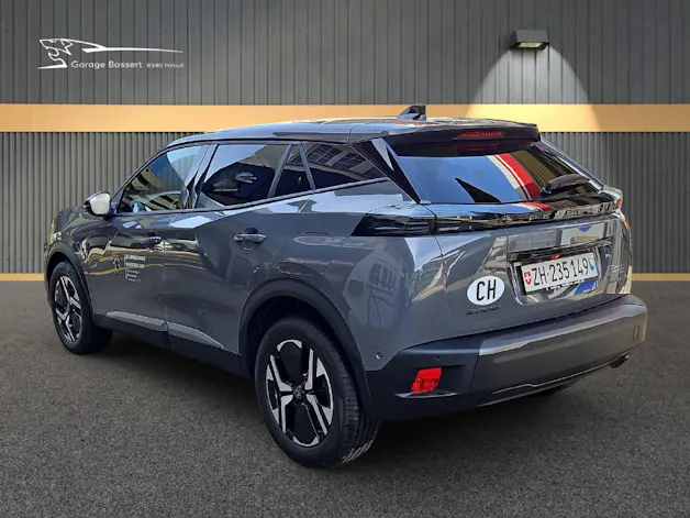 Peugeot 2008 1.2 mHY 110PS Allure