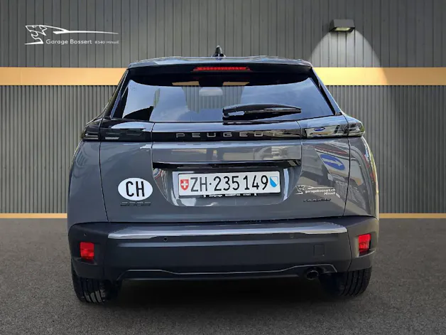 Peugeot 2008 1.2 mHY 110PS Allure