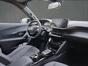 Peugeot 2008 1.2 mHY 110PS Allure