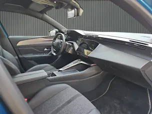 Peugeot 308 1.2 145PS mHY GT