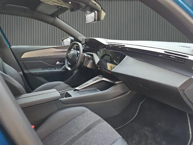 Peugeot 308 1.2 145PS mHY GT