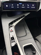 https://vehicle.imgix.net/4292097/b487bded-146e-4ddf-b3db-945fdcd2305b.jpg