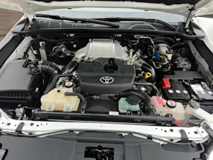 Toyota Hilux Double Cab.-Pick-up 2.4 D-4D 150 Comfort