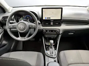 Toyota Yaris 1.5 VVT-i HSD Trend