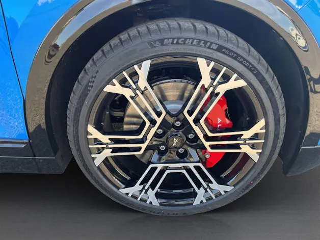 Alpine A390 GT AWD
