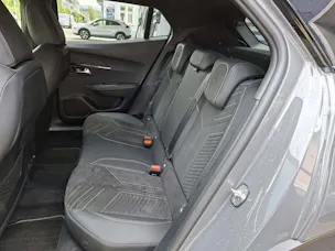 Peugeot 2008 1.2 Hybrid 145 GT