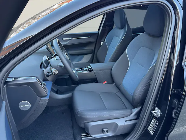 Volvo EX30 E60 Twin Ultra Performance Sw. Black Ed. AWD