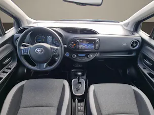 Toyota Yaris 1.5 VVT-i HSD Trend