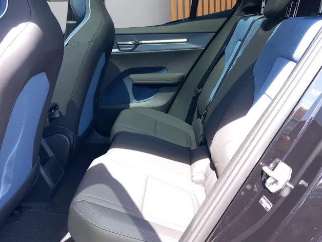Volvo EX30 E60 Twin Ultra Performance AWD