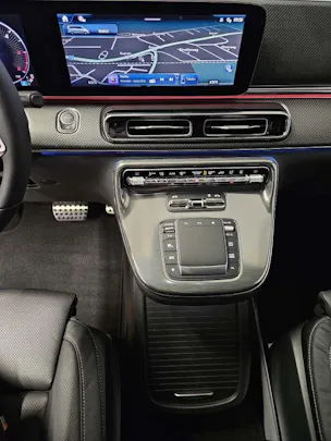 Mercedes-Benz V 300 d 4Matic Swiss Edition lang